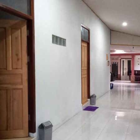 丹戎潘丹Belitung Backpacker公寓 外观 照片
