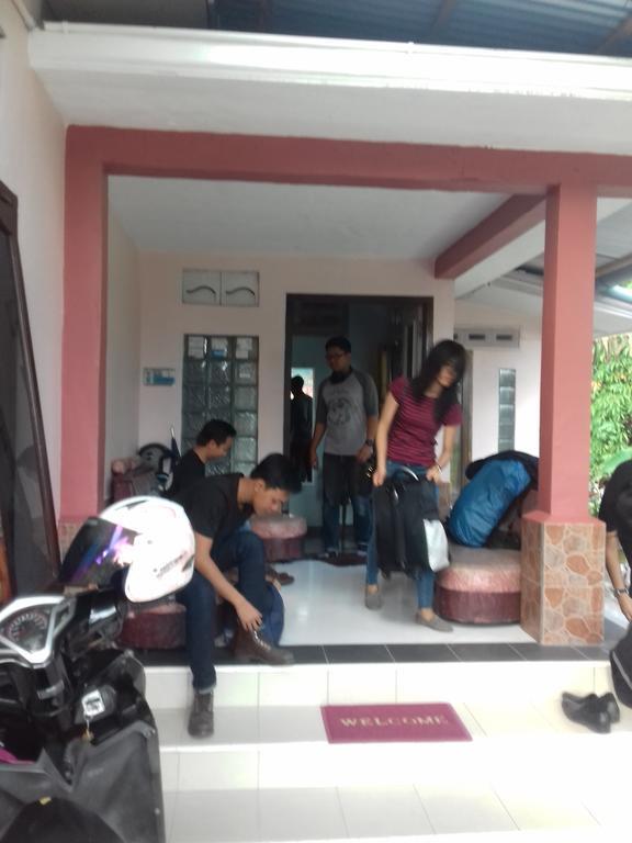 丹戎潘丹Belitung Backpacker公寓 外观 照片