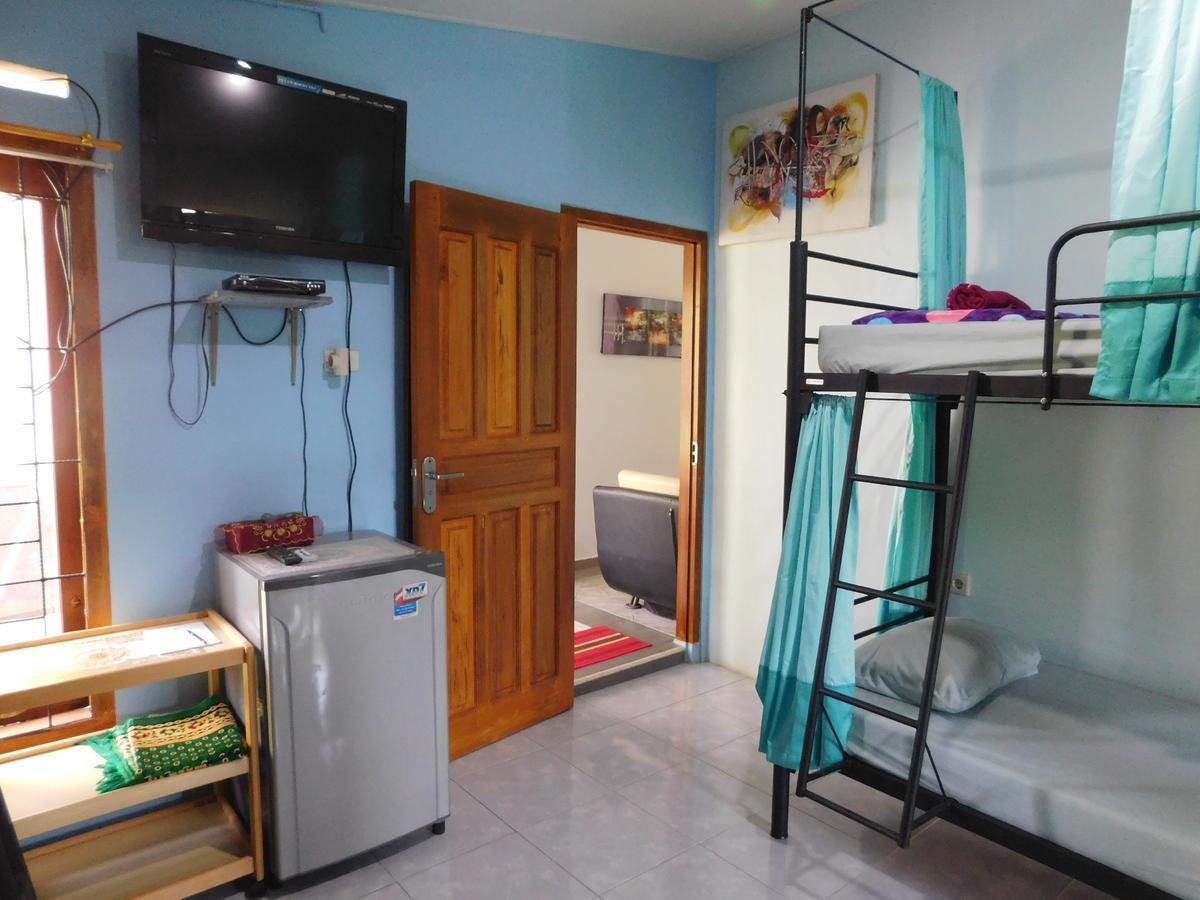 丹戎潘丹Belitung Backpacker公寓 外观 照片