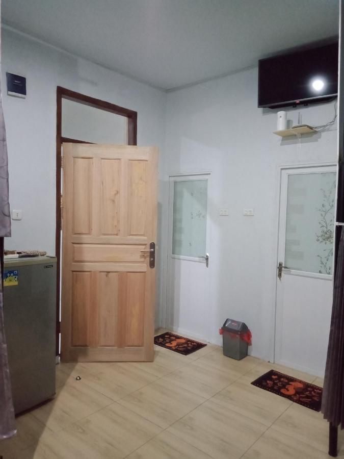 丹戎潘丹Belitung Backpacker公寓 外观 照片
